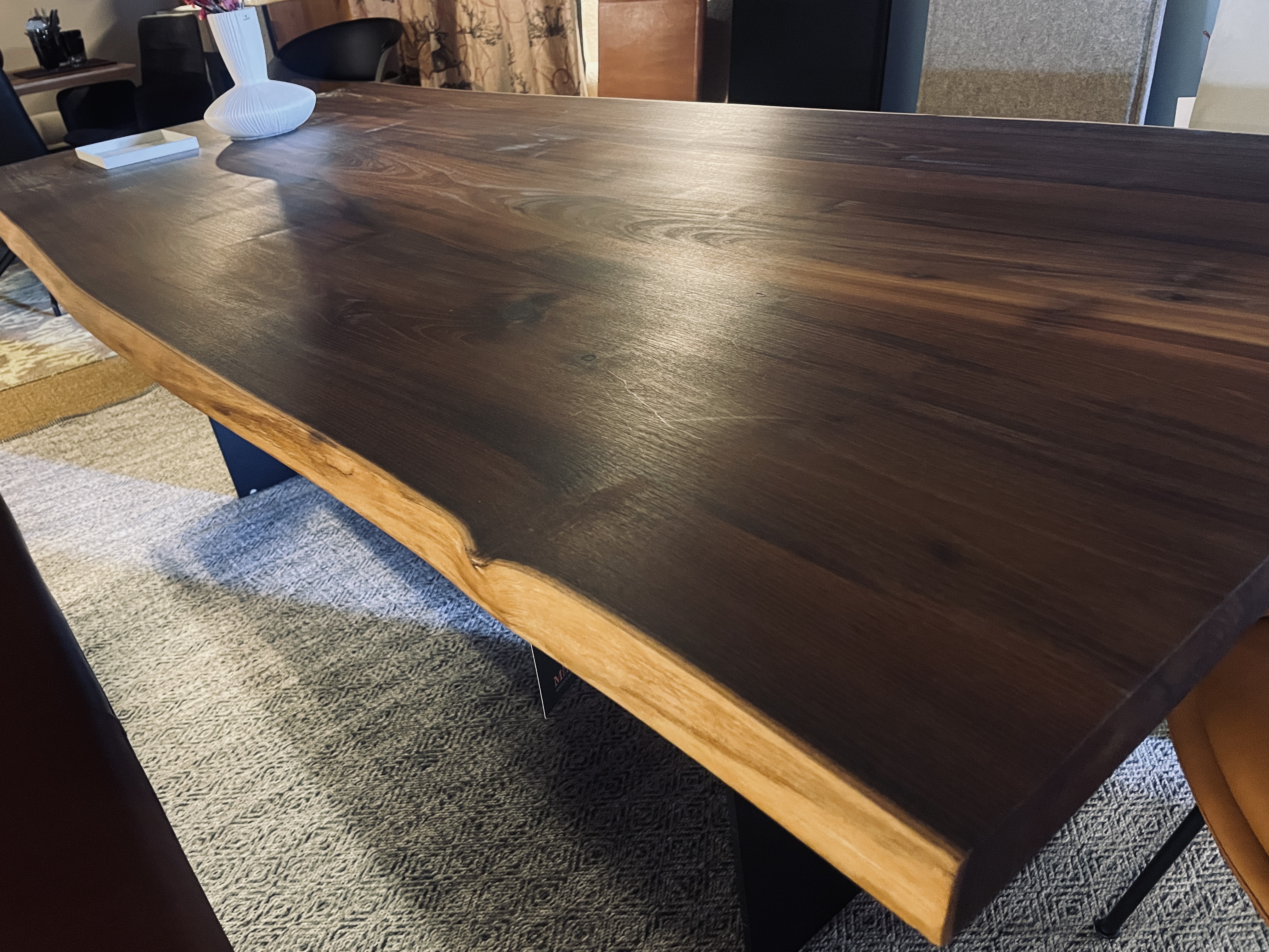 Melior Design Tisch Akazie geräuchert
