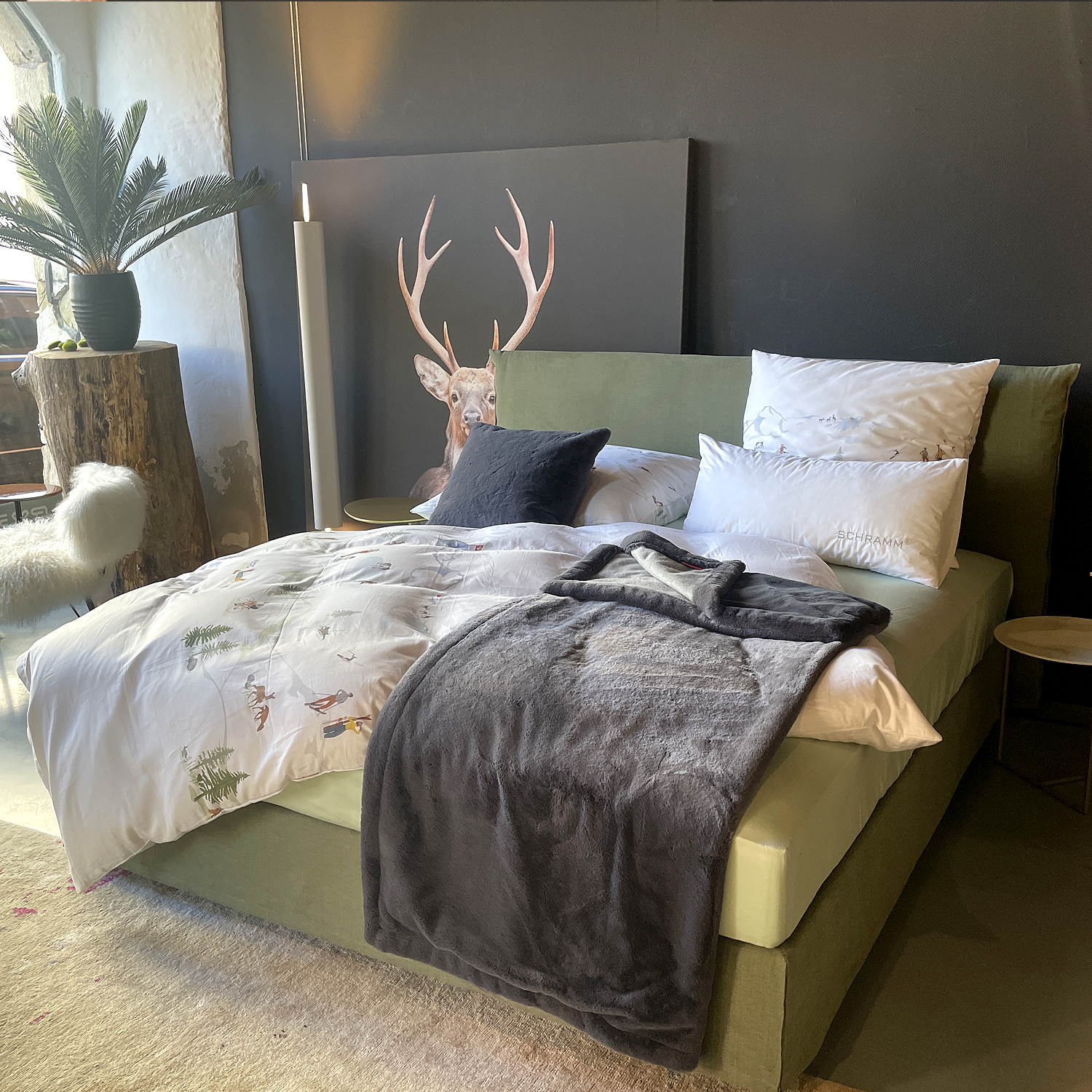 SCHRAMM . PURE Loft Boxspringbett | Aussteller