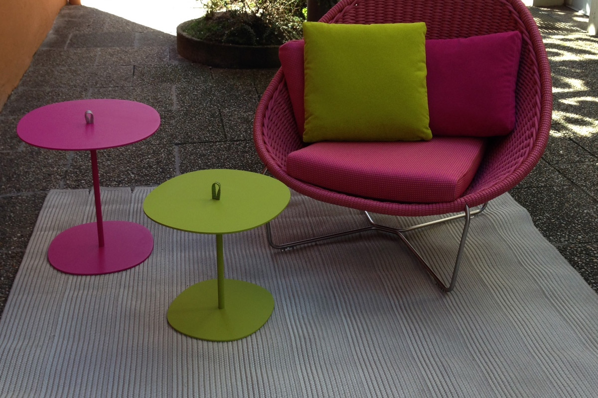 Paola Lenti Nido Gartensessel mit Kissen