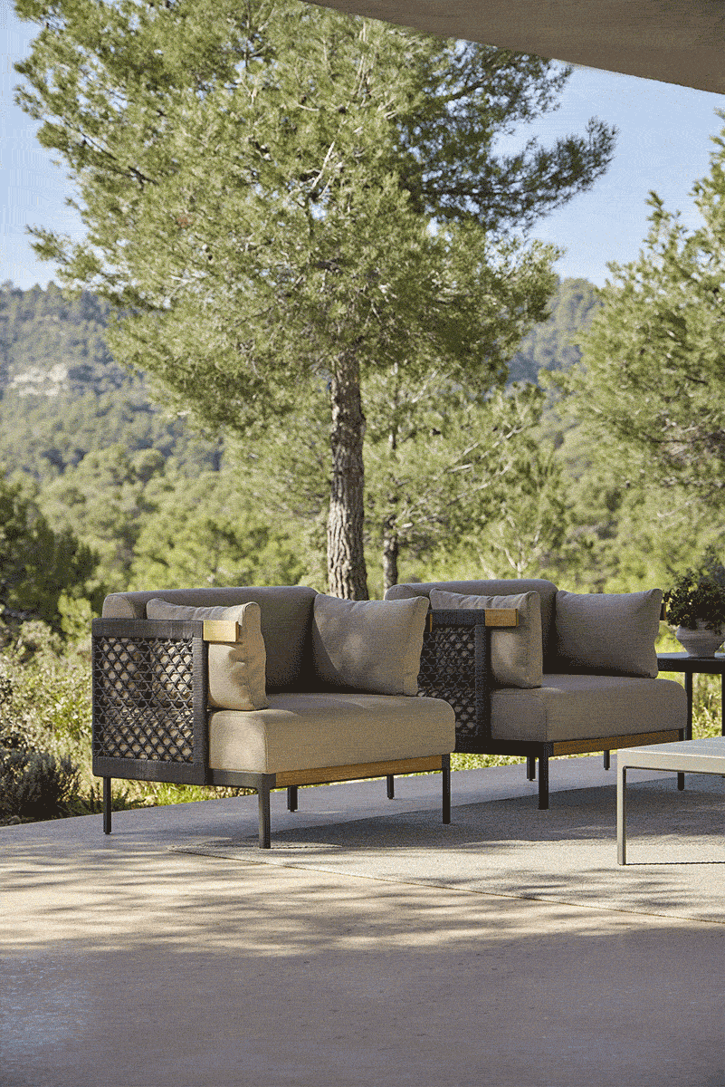 LEGACY Woven Lounge Chair