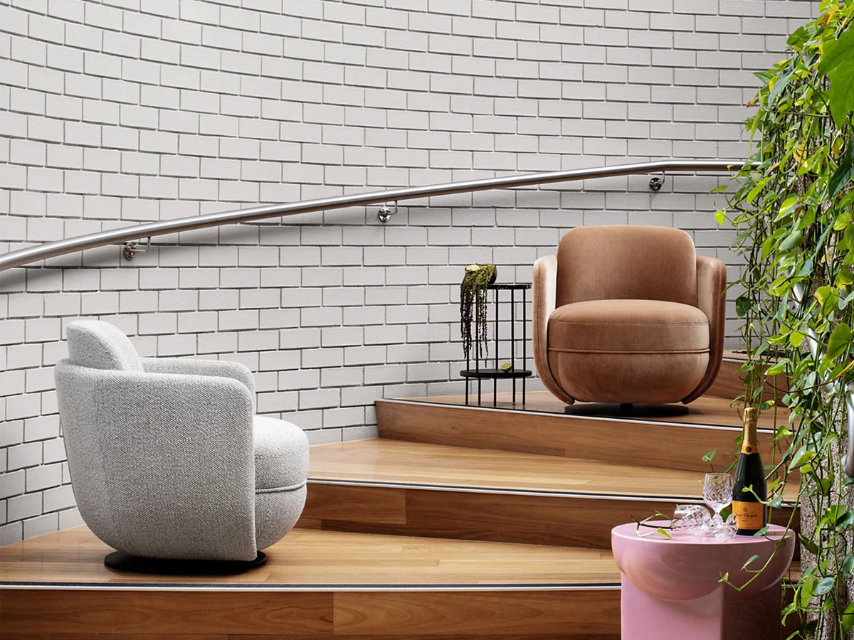 Wittmann Miles Sessel mit Hocker 