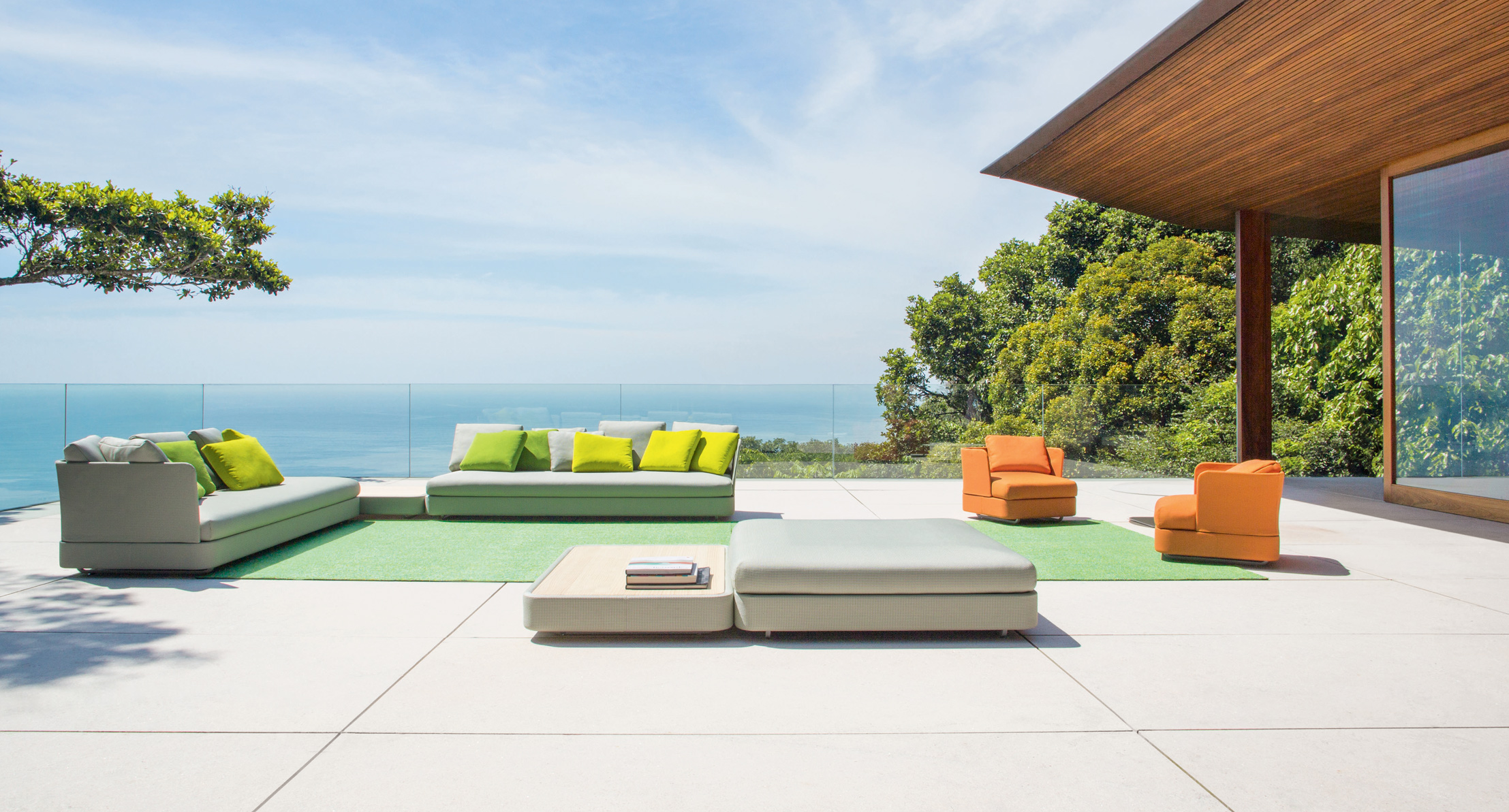 Paola Lenti Cove 250 cm Sofa