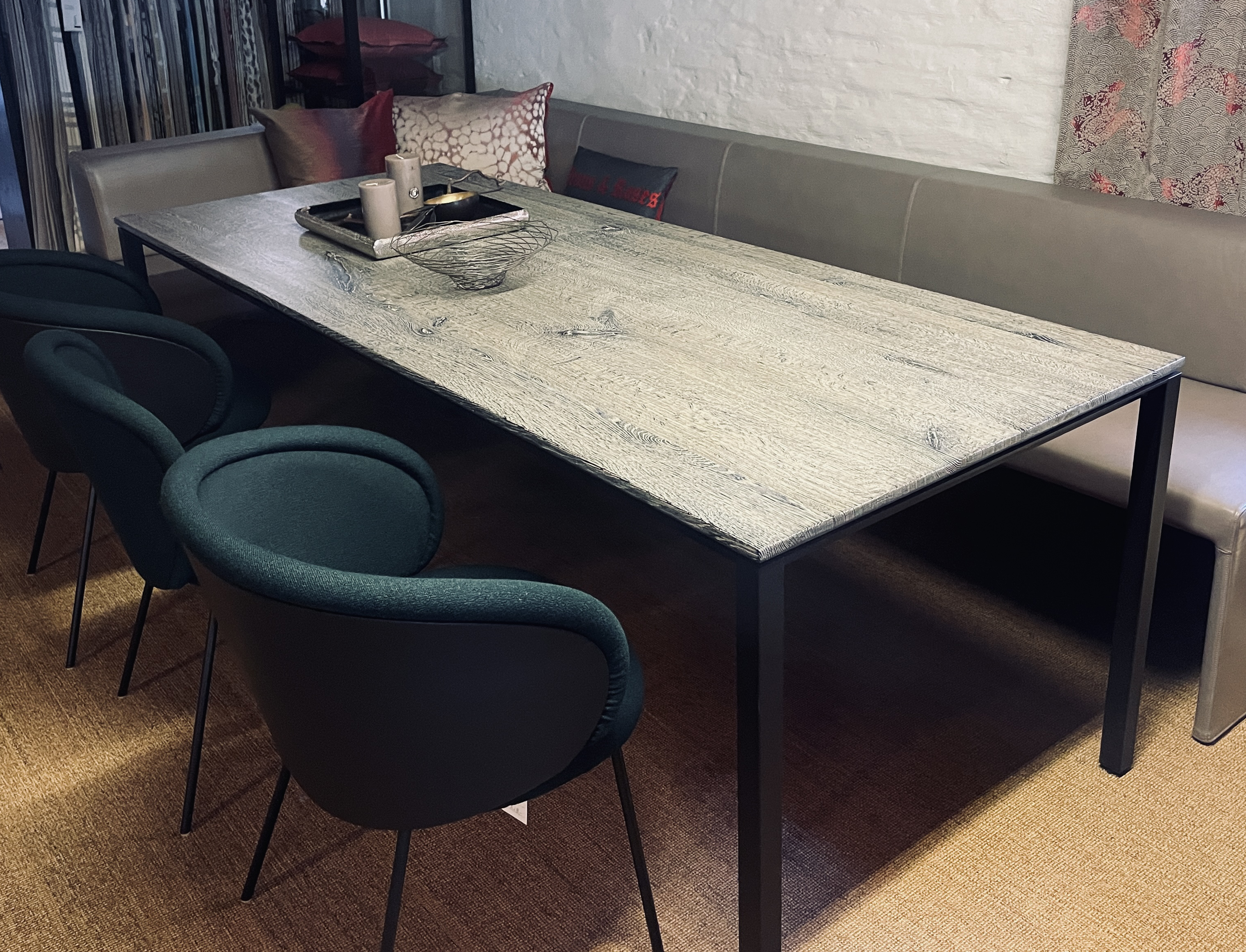 Janua S600 Tisch geköhlt/gekalkt 