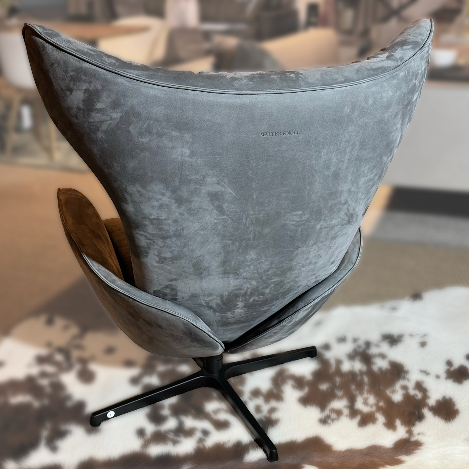 Walter Knoll Onsa Armchair inkl. Hocker in Velvet 1480 chia