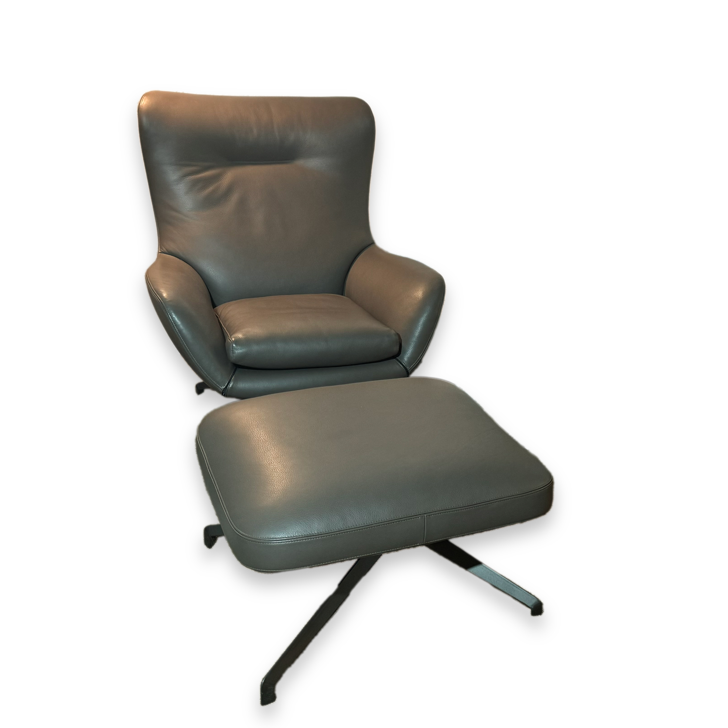 Minotti Jensen Sessel mit Hocker in Leder