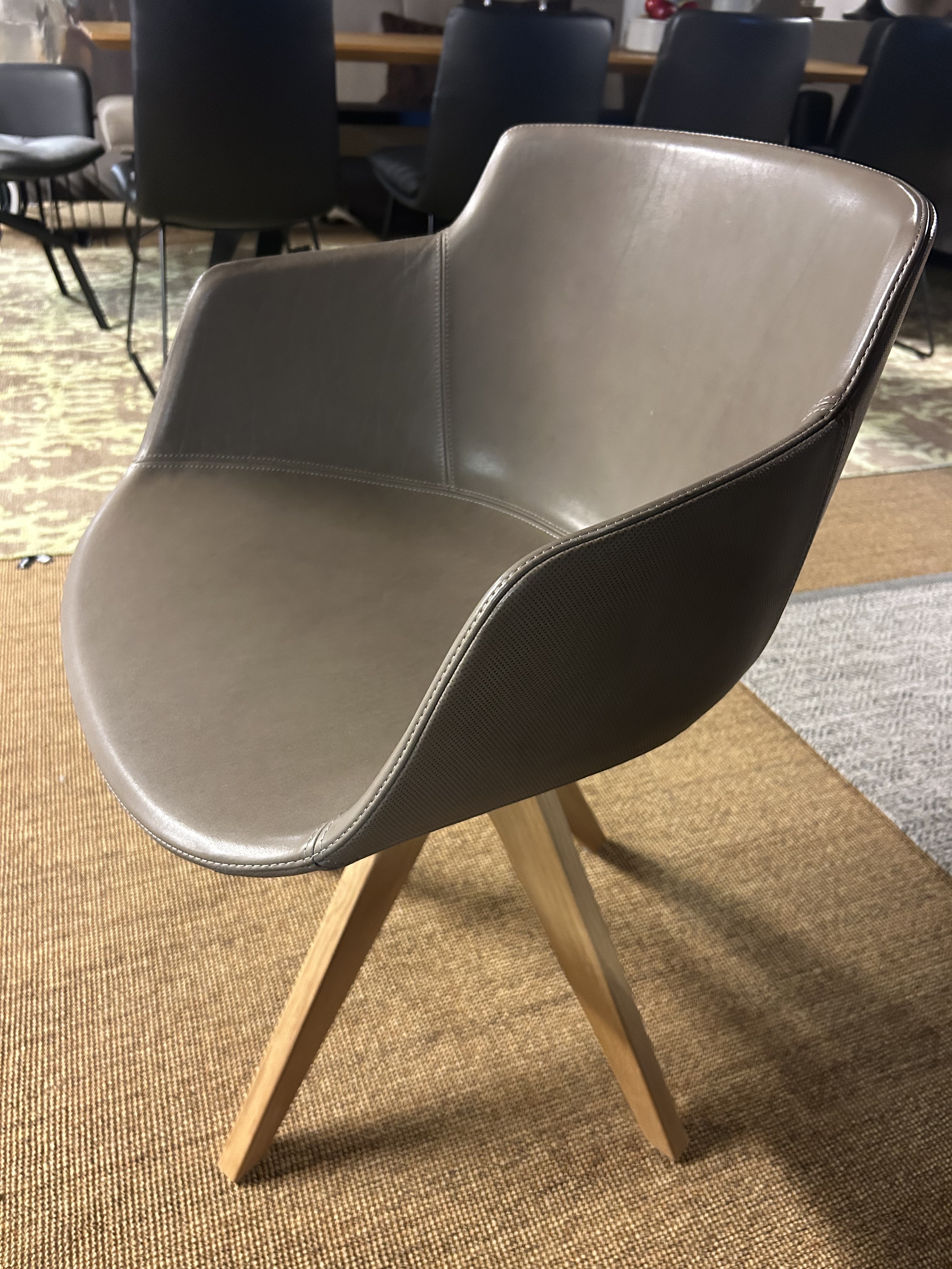 MDF Italia Flow Slim Armlehnenstuhl 