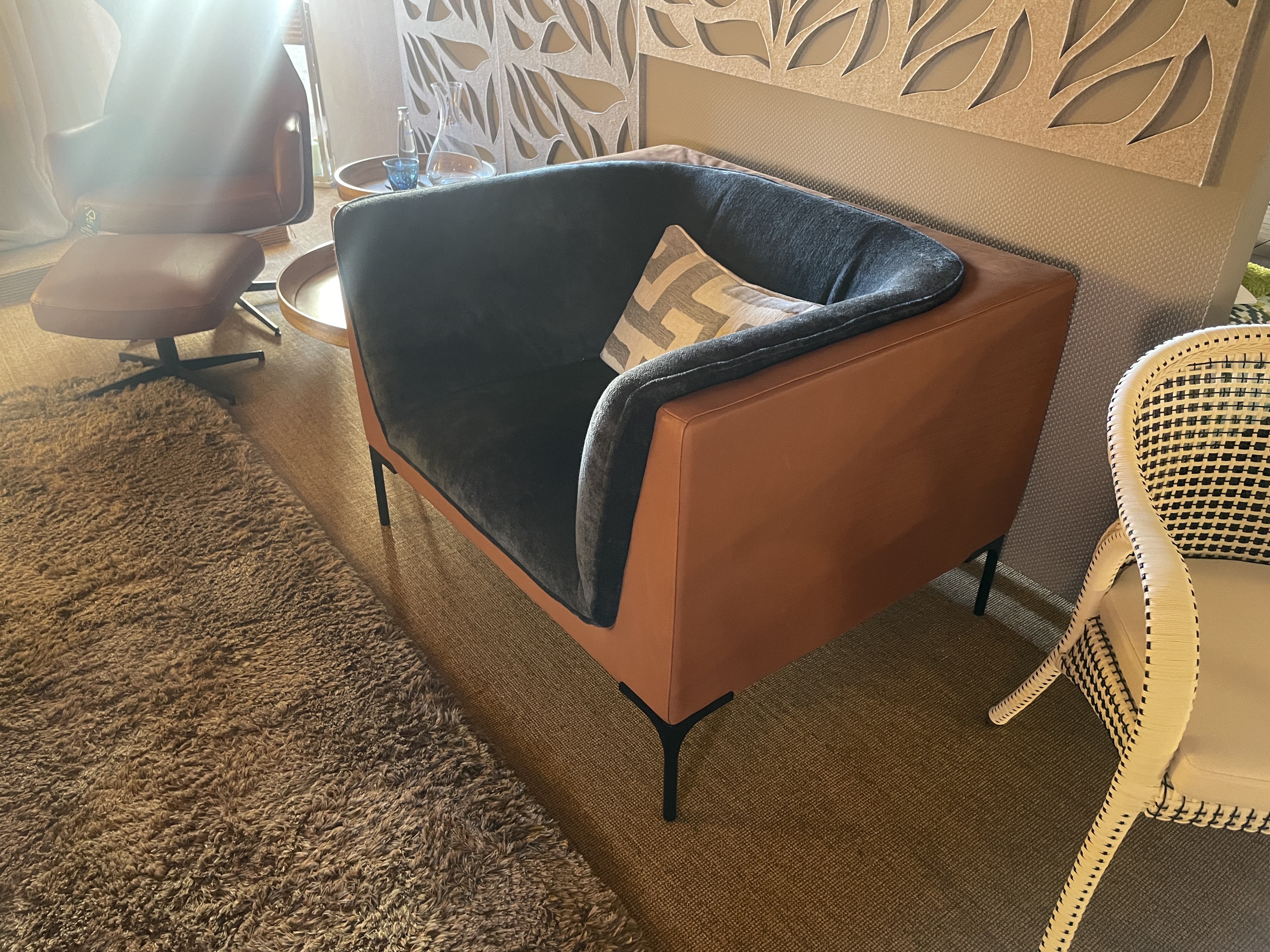 CushyCouch Frej Sofa mit Sessel und Hocker 