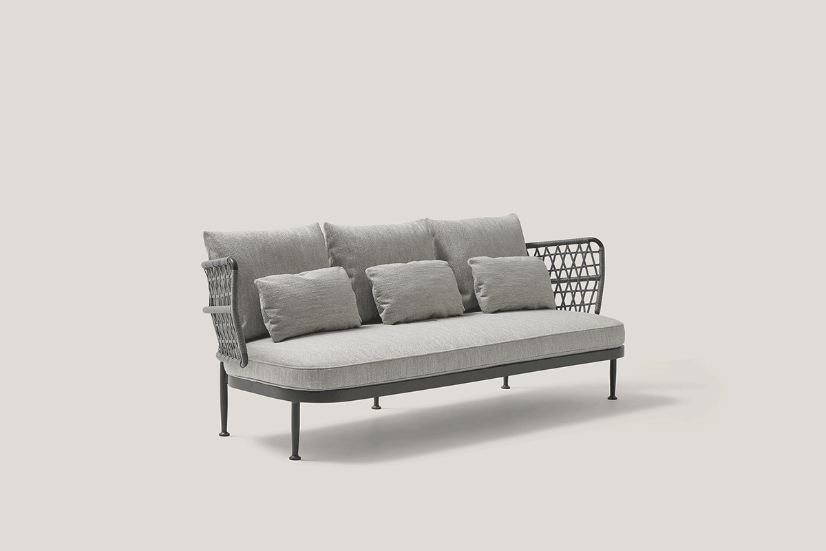 CURIO Sofa 3