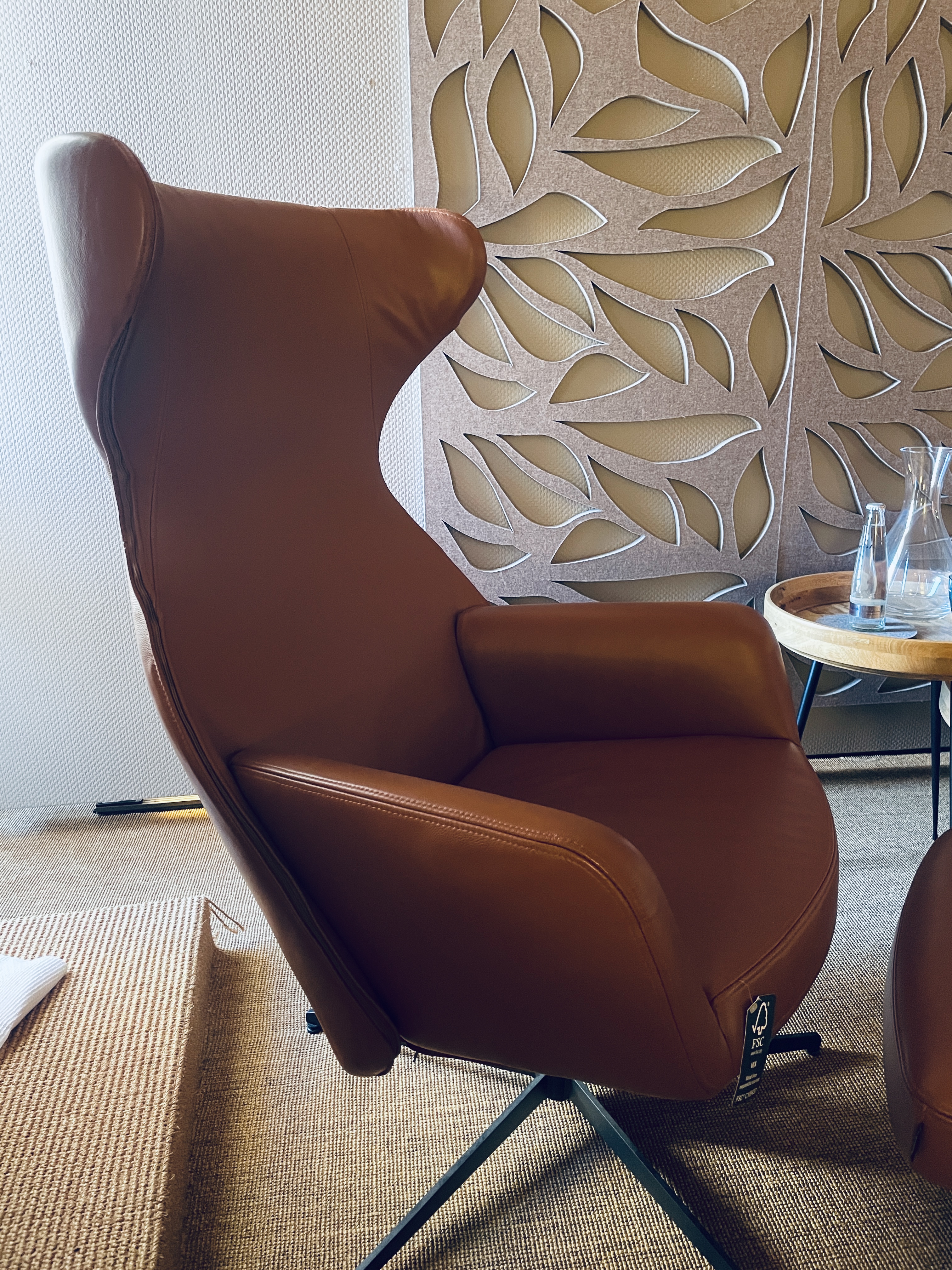 CushyCouch - Isa Relax Sessel mit Hocker - Leder cognac 