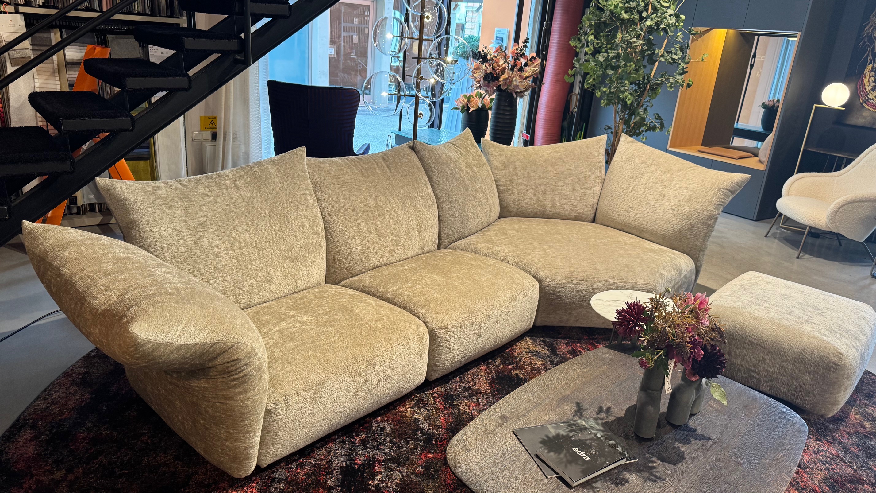 Edra Standard Sofa inkl. Hocker Sand 